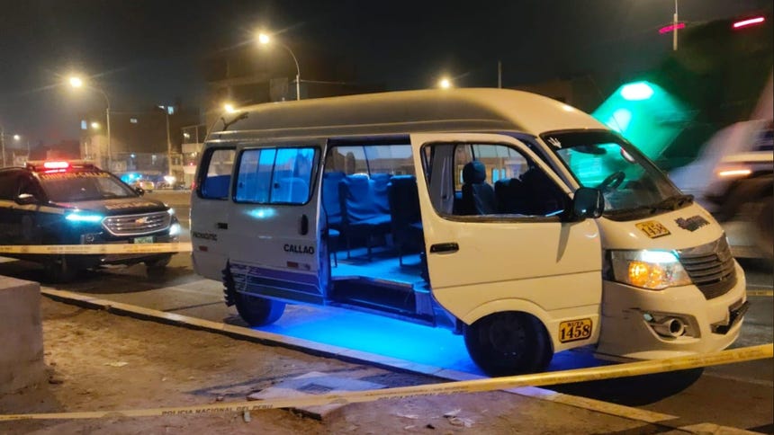 El occiso fue identificado como Juan Juan Mendocilla Estela, de 19 años. 