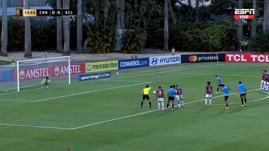 Así fue el penal de Yoshimar Yotún en el Cristal vs Carabobo