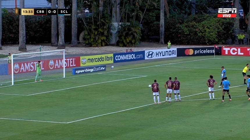 Así fue el gol de Yoshimar Yotún de penal ante Carabobo