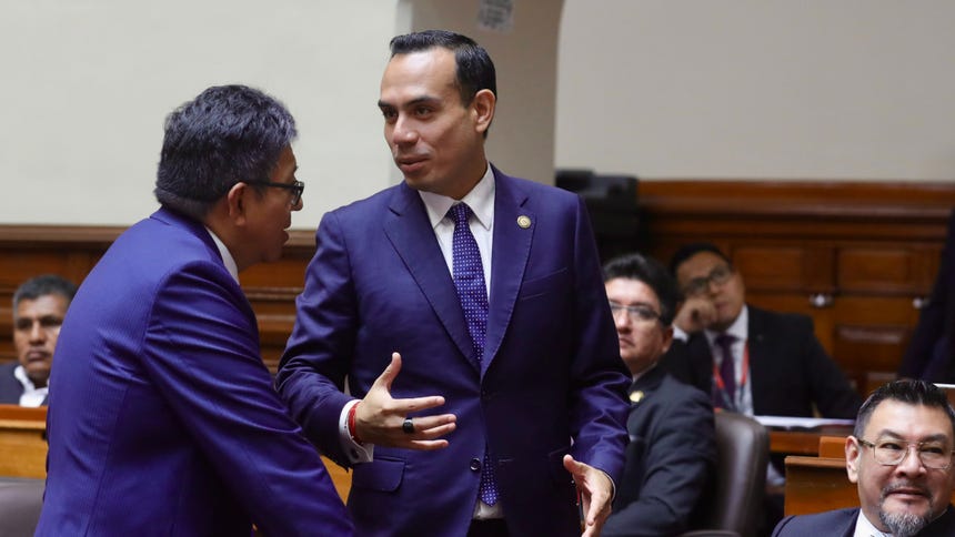 José Jerí retoma sus funciones como congresista tras ser censurado 