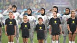 Cambio de actitud: futbolistas iraníes cantaron su Himno en el segundo partido de la Copa Asiática Femenina 2026 [FOTOS]