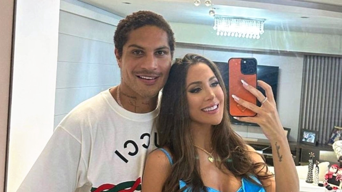 "No estamos juntos desde hace un tiempo", expresó Ana Paula Consorte al hablar de Paolo Guerrero.