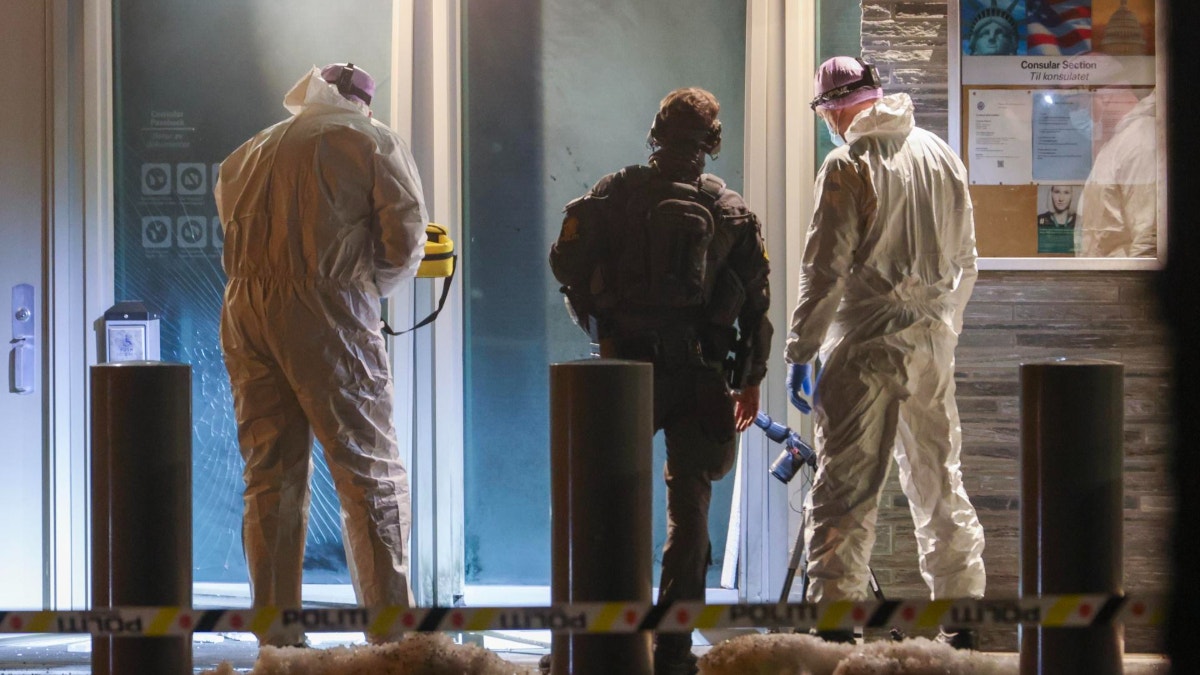 Aunque la causa de la detonación sigue siendo desconocida y no hay detenidos, las autoridades señalaron que podría estar relacionada con la actual situación de seguridad internacional.