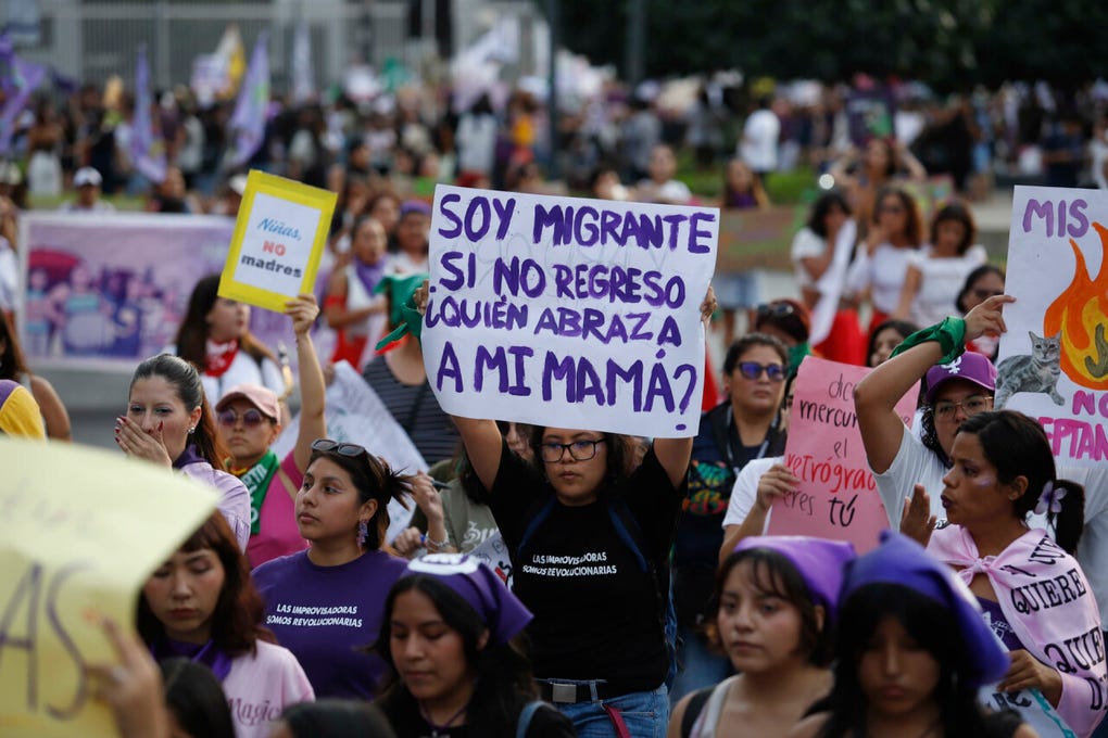 Día Internacional de la Mujer: colectivos marcharon en el centro de Lima