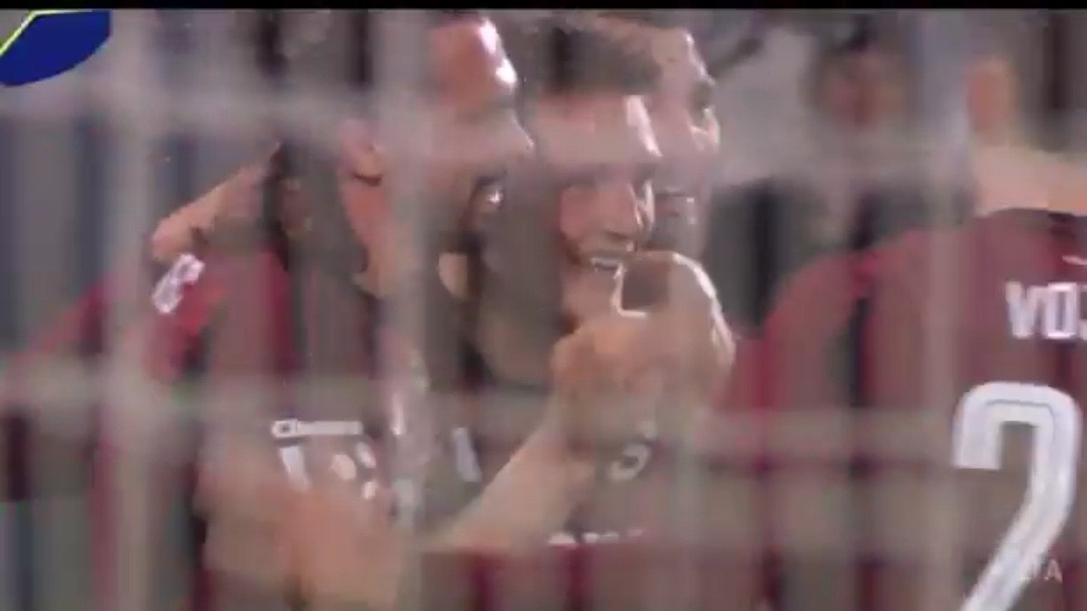 Oliver Sonne marcó su primer gol con la camiseta de Sparta Praga