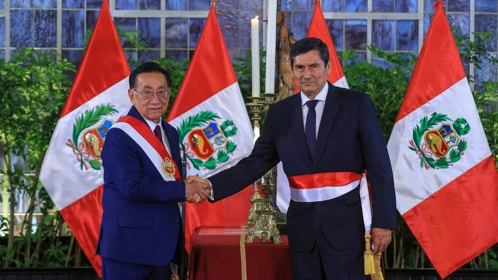 Presidente José Balcázar tomó juramento a nuevo Gabinete liderado por Luis Arroyo