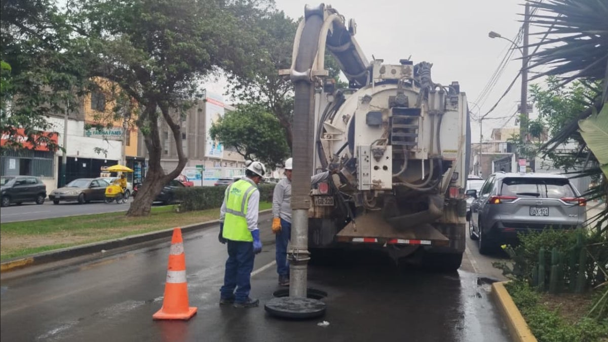 Sedapal llegó a la zona este martes 17 tras denuncias del Rotafono