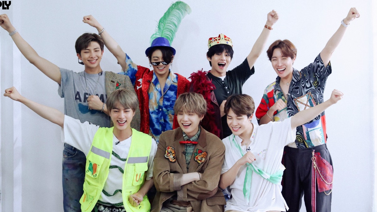 BTS desata la locura y llega a Netflix con un primer concierto transmitido en vivo.