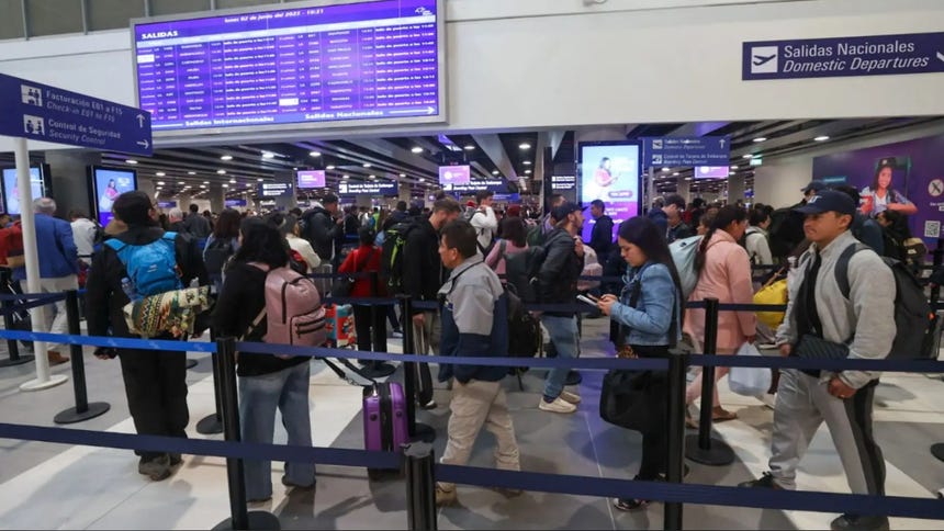 Indecopi sobre Semana Santa: aerolíneas deberán compensar a pasajeros afectados por sobreventa de vuelos