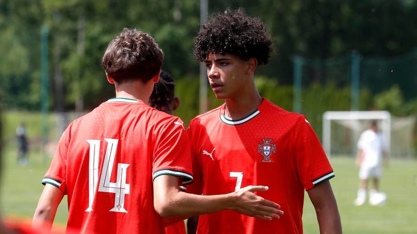 Con un posible fichaje en el mediano plazo: Cristiano Jr. entrenó con las divisiones menores del Real Madrid