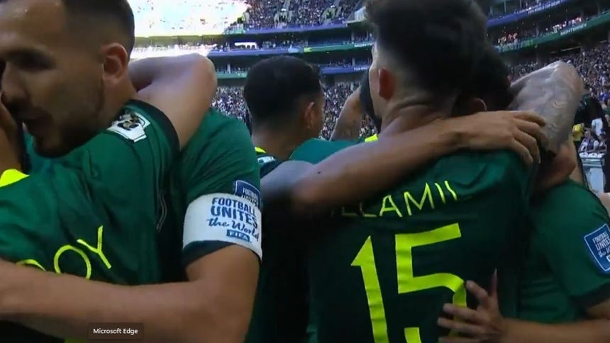 ¡Reacción inmediata! Bolivia renace con gol y penal y da vuelta al partido ante Surinam por el repechaje [VIDEO]