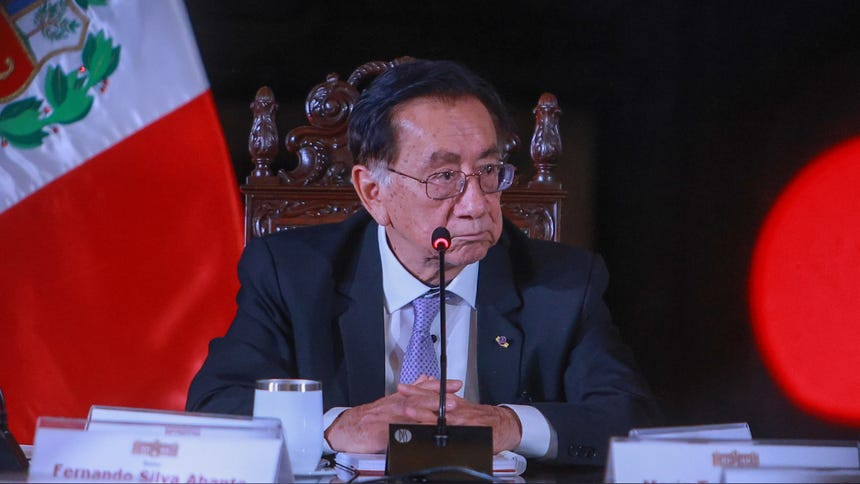 Ántero Flores-Aráoz sobre postergación de compra de aviones F-16: 