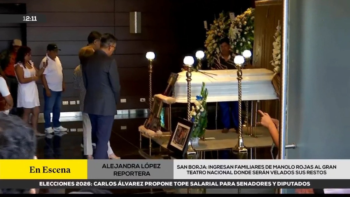 Restos de Manolo Rojas son velados en la sala VIP del Gran Teatro Nacional en San Borja
