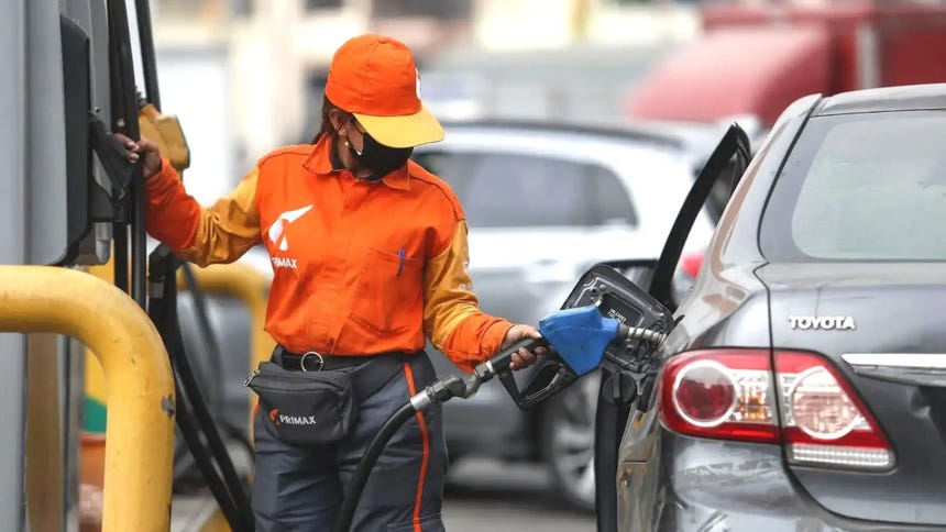 Precio de combustibles en Perú subió hasta 75% en marzo: el diésel y GLP los más impactados