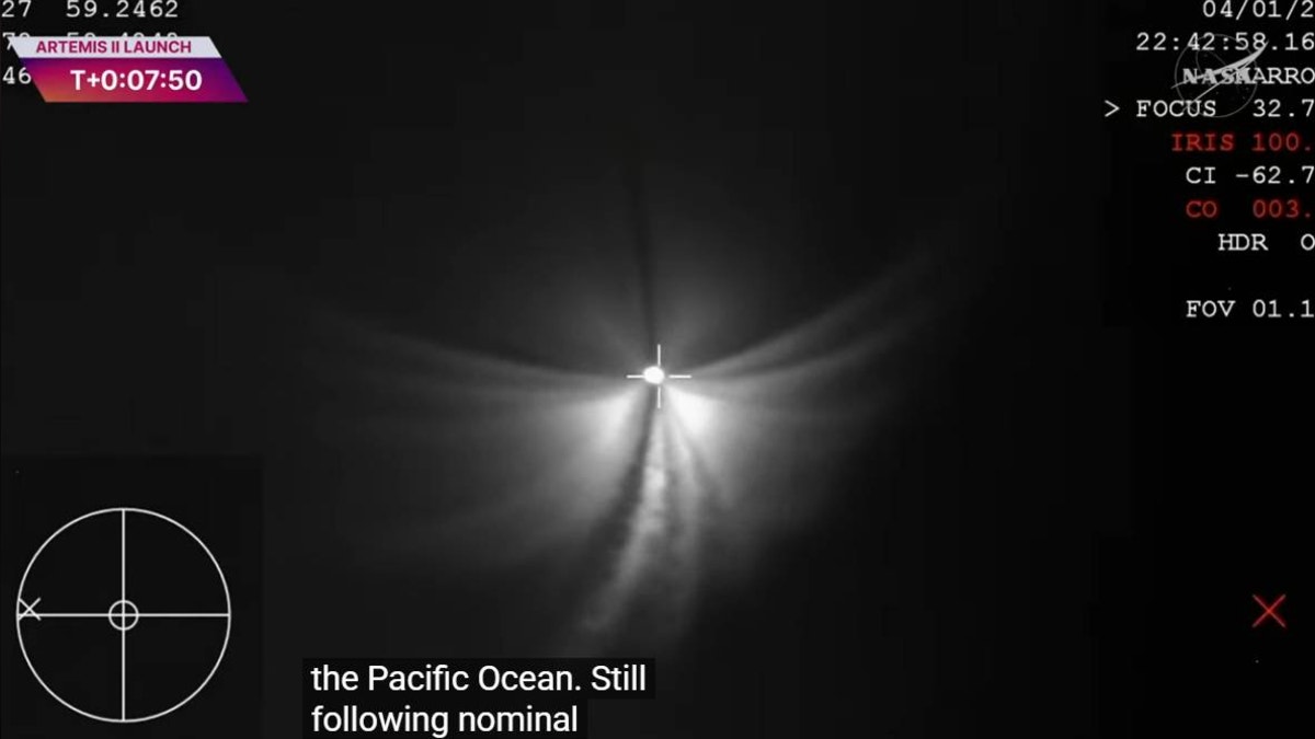 Artemis II inició su vuelo orbital de la Luna 