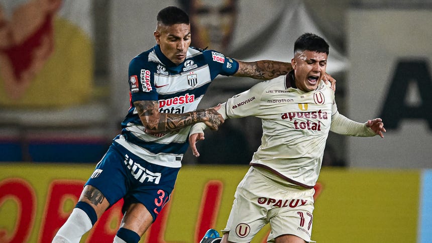 Paolo Guerrero criticó el juego de Universitario: 