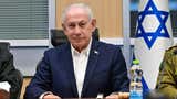 Netanyahu celebra las muertes de dos altos mandos vinculados a Irán en ataques israelíes