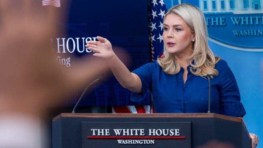 La secretaria de prensa de la Casa Blanca, Karoline Leavitt, ofreció este 8 de abril declaraciones sobre la apertura del estrecho de Ormuz y el alto el fuego de Estados Unidos con Irán.