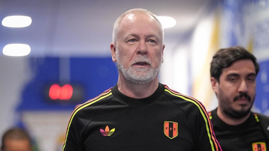 Mano Menezes sobre la posibilidad de jugar en la altura: 