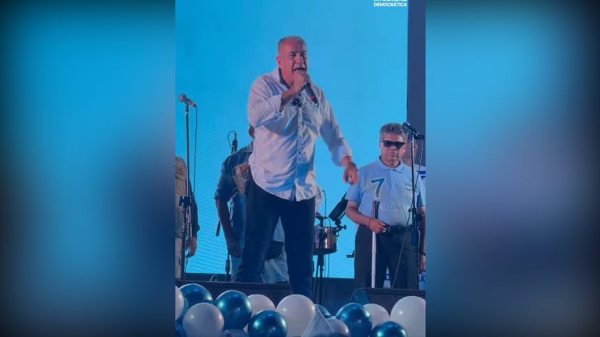 Wolfgang Grozo cierra su campaña en San Juan de Lurigancho con un discurso contra la delincuencia
