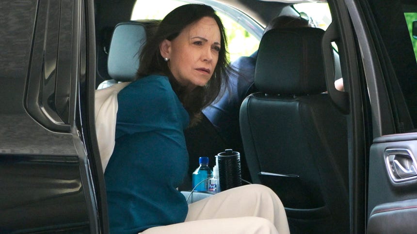 María Corina Machado dice que la transición a la democracia 