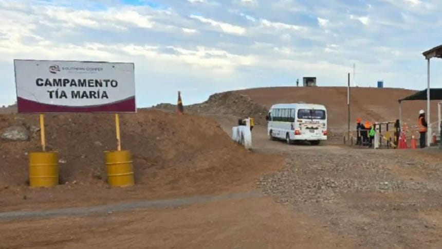 Arequipa: reacciones al comunicado del Ministerio de Energía y Minas que anula la licencia de explotación del megaproyecto Tía María