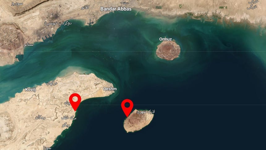 EE.UU. afirma que ningún barco ha logrado pasar su bloqueo en el estrecho de Ormuz en las primeras 24 horas