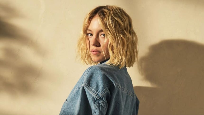 Sydney Sweeney vuelve a ser imagen de American Eagle tras polémica campaña del 2025