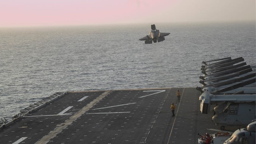 EE.UU. asegura que ha detenido por completo el comercio económico 