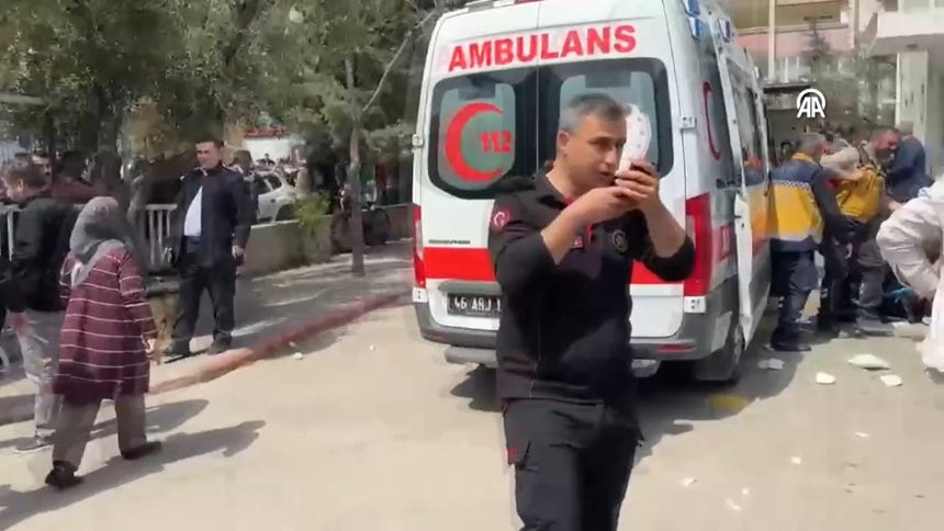 Terror en Turquía: al menos cuatro muertos y veinte heridos en otro tiroteo en colegio