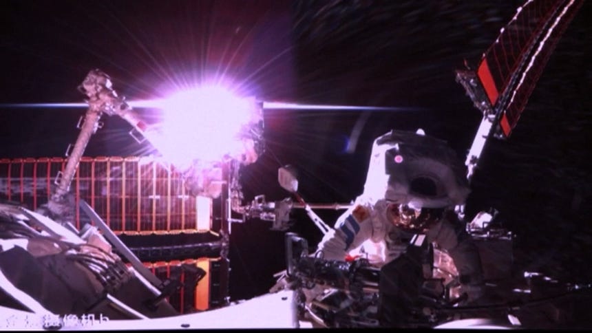 Shenzhou-21: así fue la tercera caminata espacial de la misión china que lleva más de cinco meses en órbita [VIDEO]