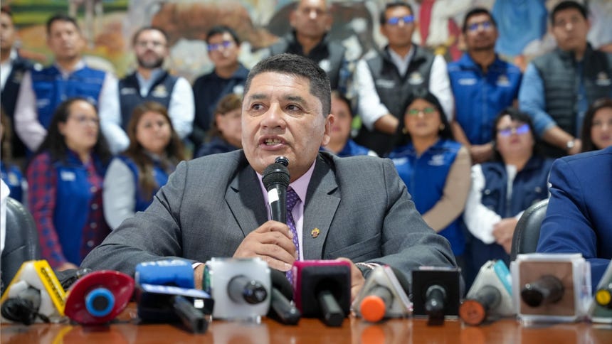 Arequipa: ¿qué se sabe de la vacancia del alcalde Víctor Hugo Rivera?