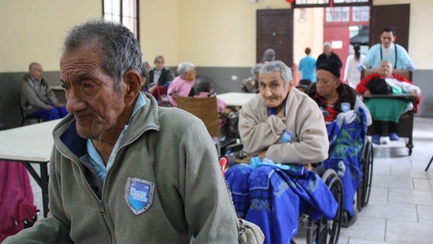 ¿Cómo iniciar una demanda para exigir pensión de alimentos para adultos mayores?