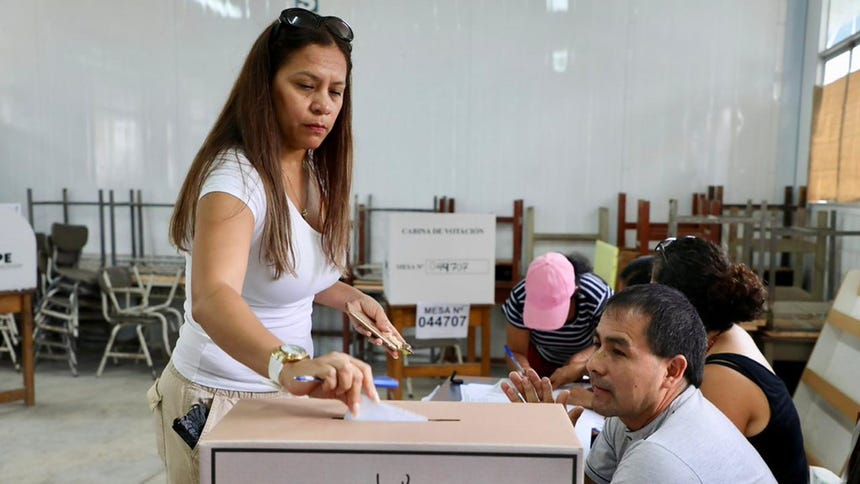 ¿Cuál sería la salida ante la desconfianza en la ONPE por las irregularidades en las elecciones?: esto dicen 2 analistas