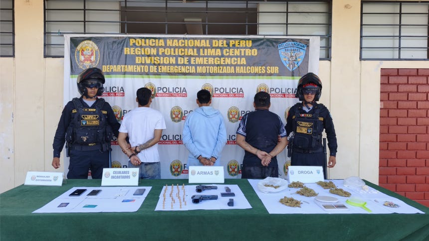 La Policía captura a tres sujetos que se dedicarían a la microcomercialización de droga en Surco