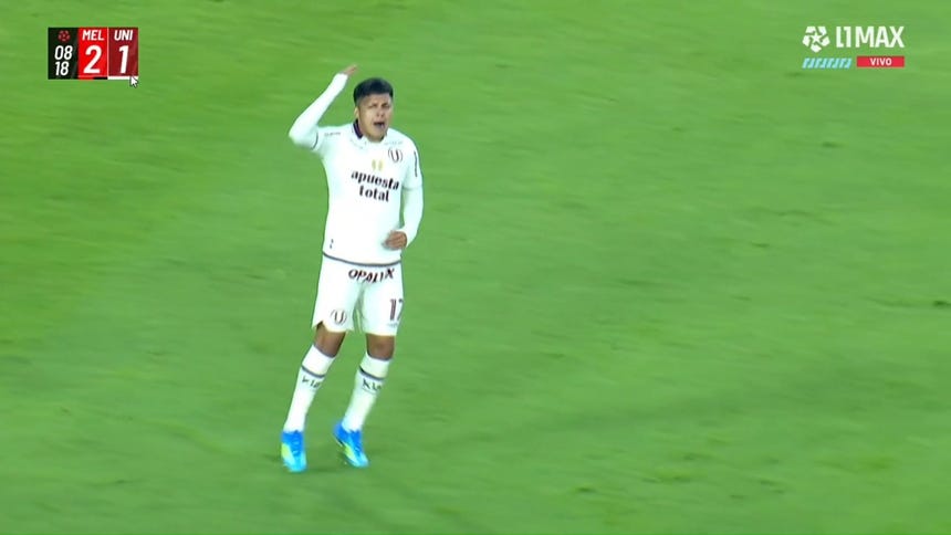 ¡Bombazo para descontar! Jairo Concha marcó el 1-2 de Universitario sobre Melgar desde fuera del área [VIDEO]