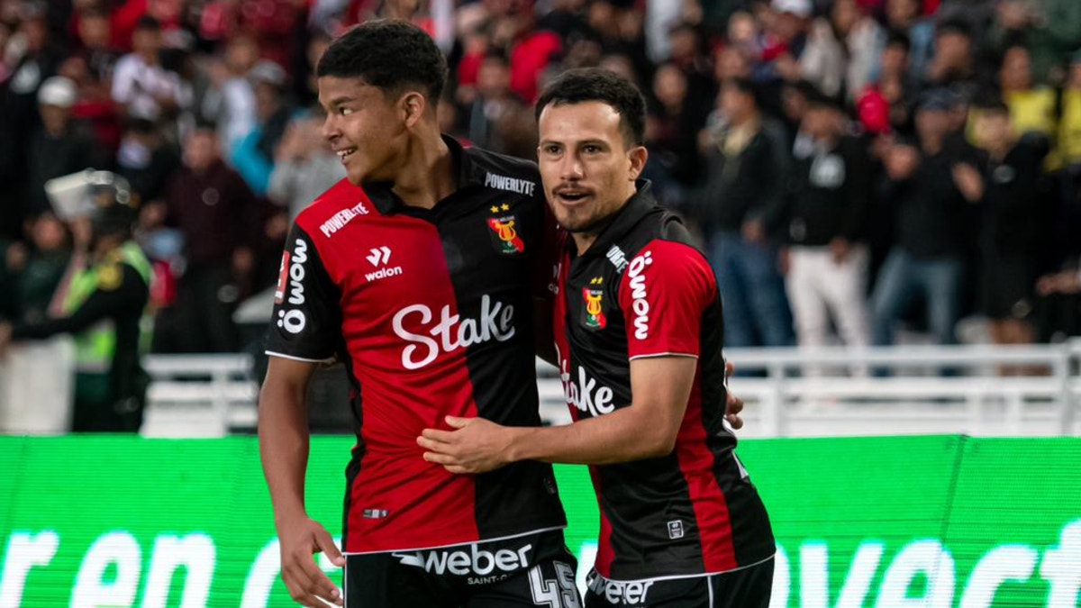 Universitario no levanta cabeza: perdió 2-1 ante Melgar por la fecha 11 del Torneo Apertura 2026 [VIDEO]