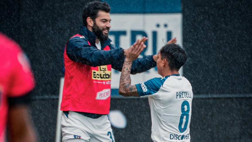 "Golazo peruano": Jesús Pretell marcó su primer gol en Ecuador en el duelo entre LDU Quito vs Independiente del Valle [VIDEO]