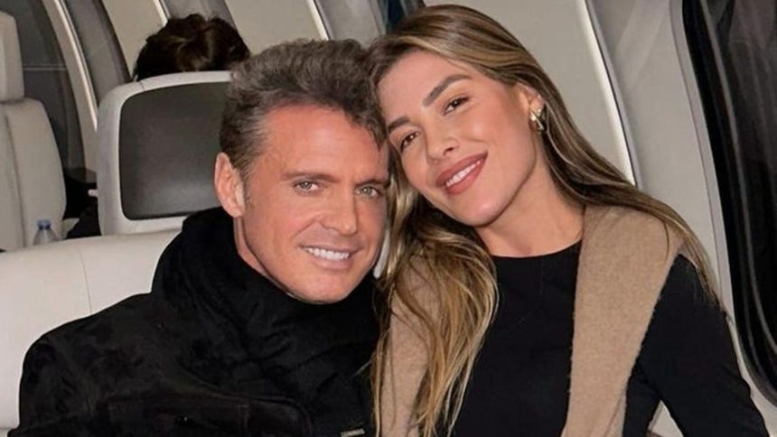 Michelle Salas felicita a Luis Miguel por su cumpleaños con imagen inédita de su boda