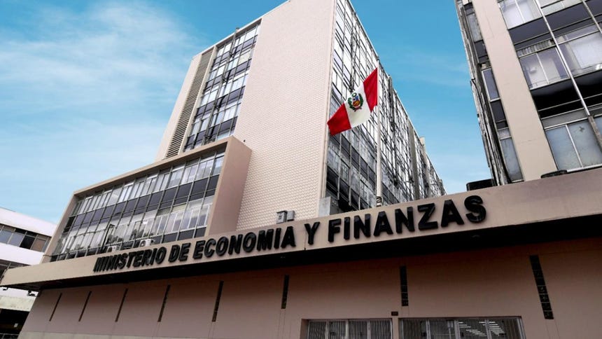 Ministerio de Economía realizó primera transferencia de US$ 462 millones para la compra de aviones F-16