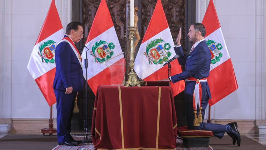 Amadeo Flores Carcagno es el nuevo ministro de Defensa: conoce cuál es su perfil