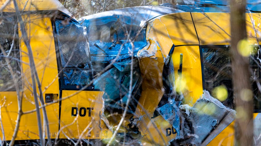 Cinco personas en estado crítico tras choque frontal entre trenes al norte de Copenhague