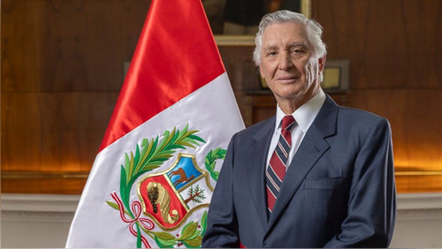 Carlos Pareja tras asumir la Cancillería: 