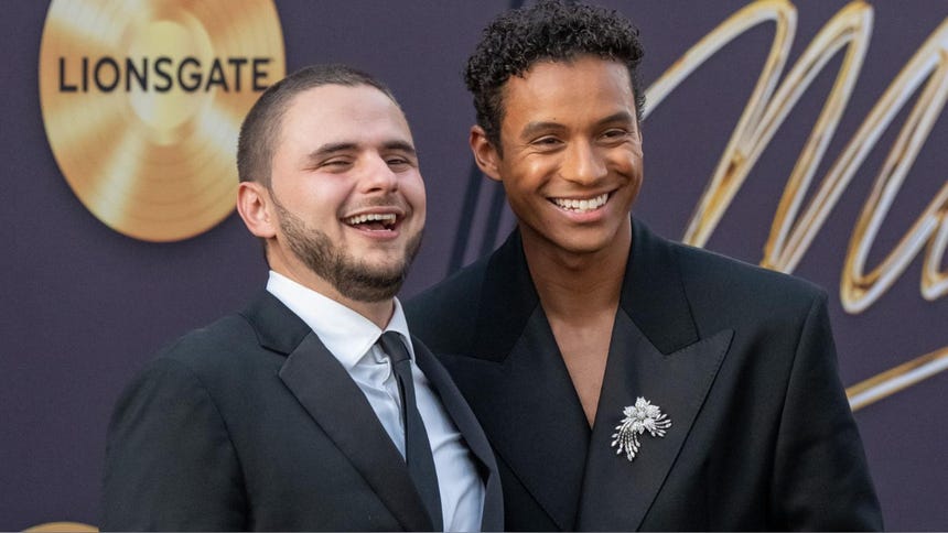 Hijo de Michael Jackson cuenta cómo reaccionó al ver a su primo Jaafar interpretando al 'Rey del pop'