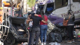 ¿Qué responde el Gobierno colombiano tras el bombardeo contra disidencias de las FARC en el que murieron tres menores?