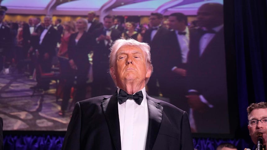 Trump pide el despido de Jimmy Kimmel por su parodia sobre la Casa Blanca: ¿qué dijo el presentador?