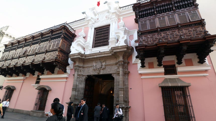 Cancillería informa que se concretó el plan de retorno de compatriotas afectados por bloqueos en Bolivia