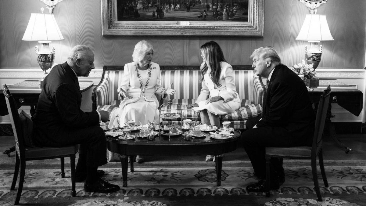 Donald Trump recibió a Carlos III para tomar el té en la Casa Blanca