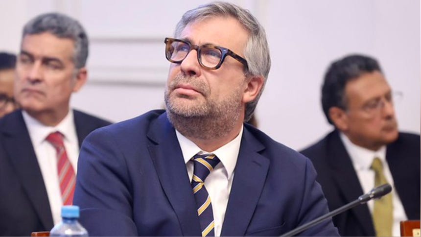 Estudio Arbizu & Gamarra asume defensa legal del exjefe de la ONPE, Piero Corvetto