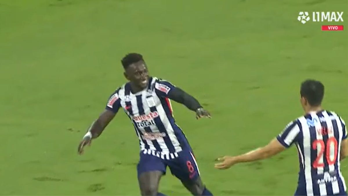 Alianza Lima vence 2-1 a CD Moquegua y se mantiene líder del Torneo Apertura — image 1